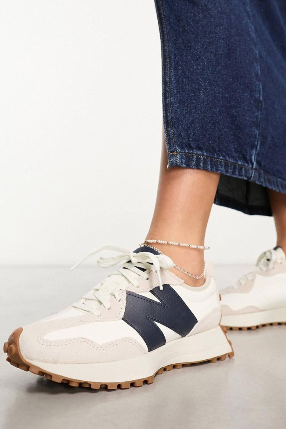 New Balance 327 White Blue