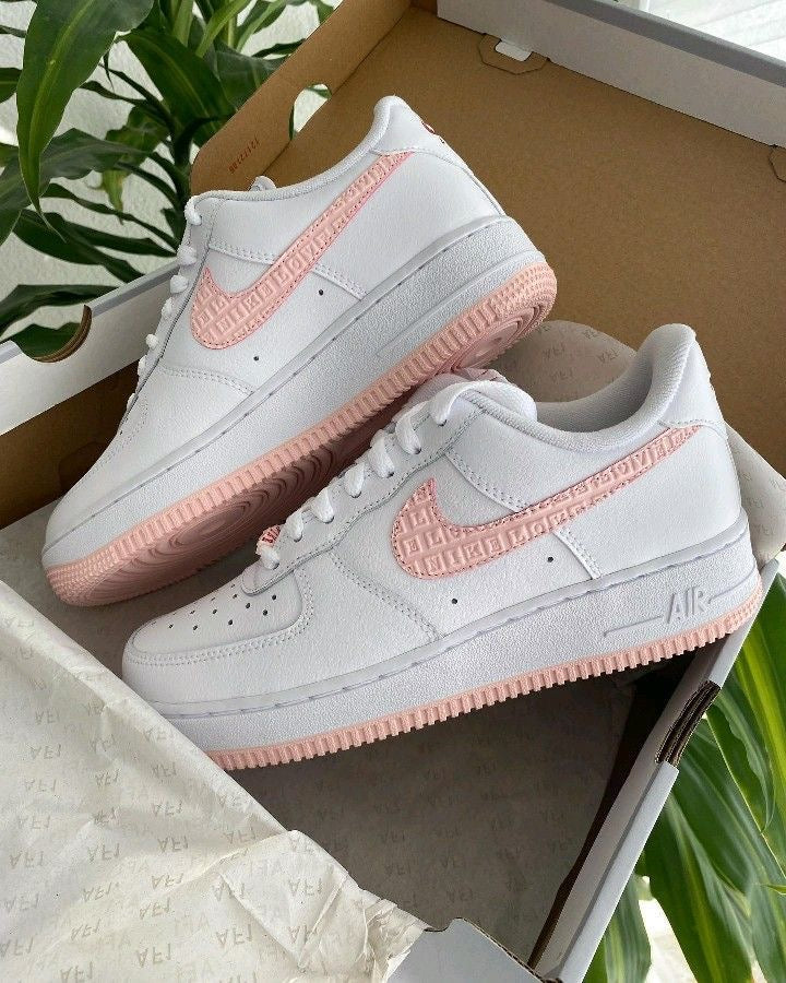 Nike Air Force 1 Valentines Day