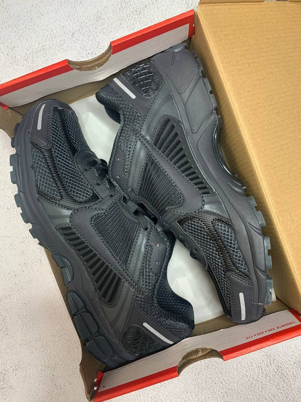 Nike Vomero 5 Dark Grey