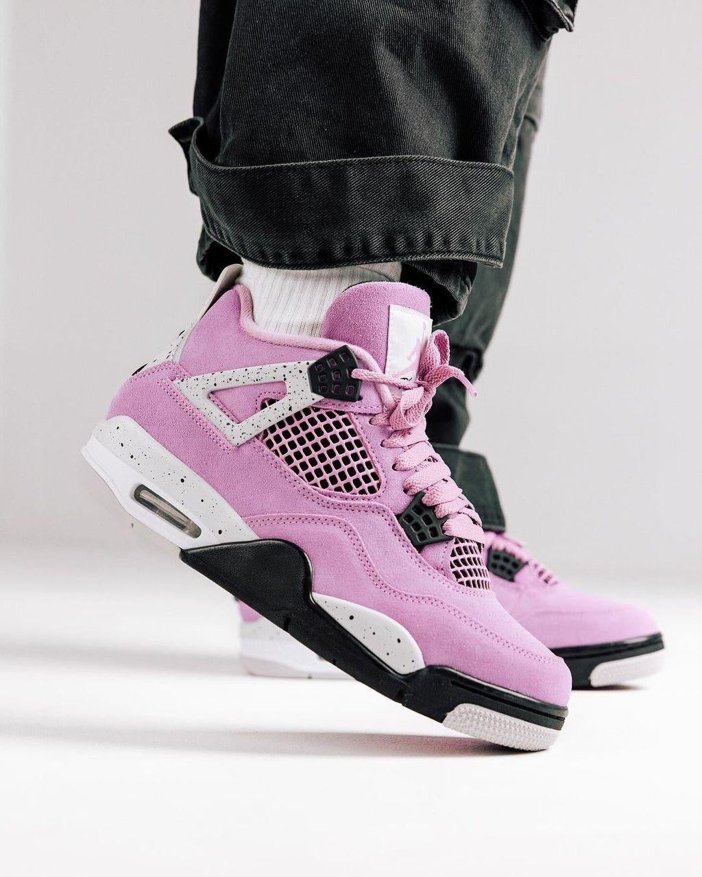 Nike Air Jordan 4 Black Cat