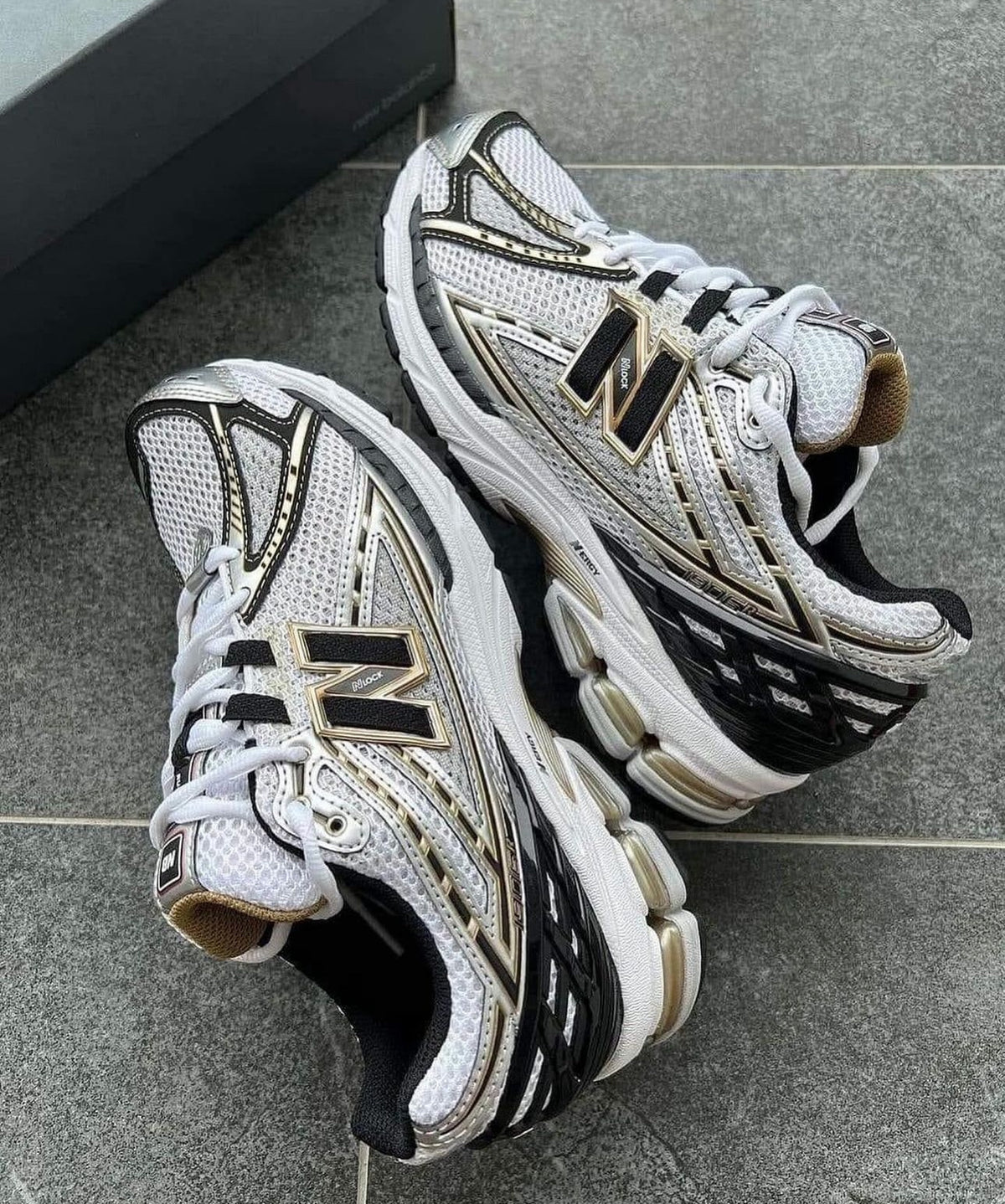 New Balance 1906 Beige