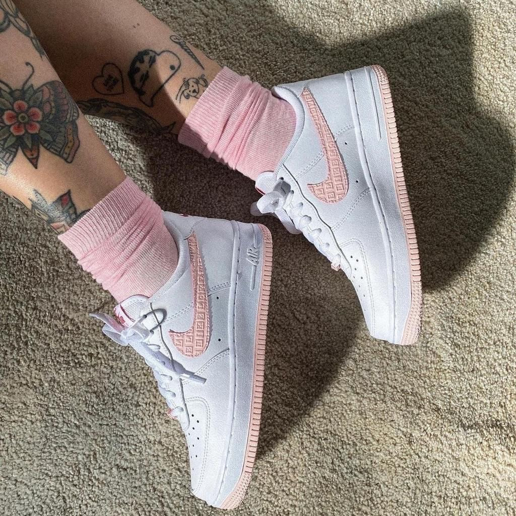 Nike Air Force 1 Valentines Day