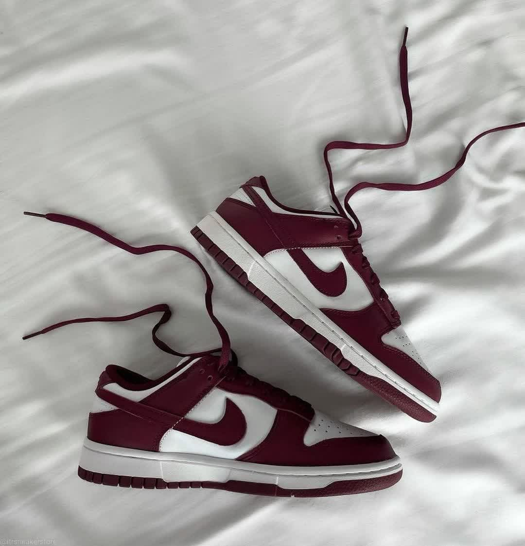 Nike SB Maroon