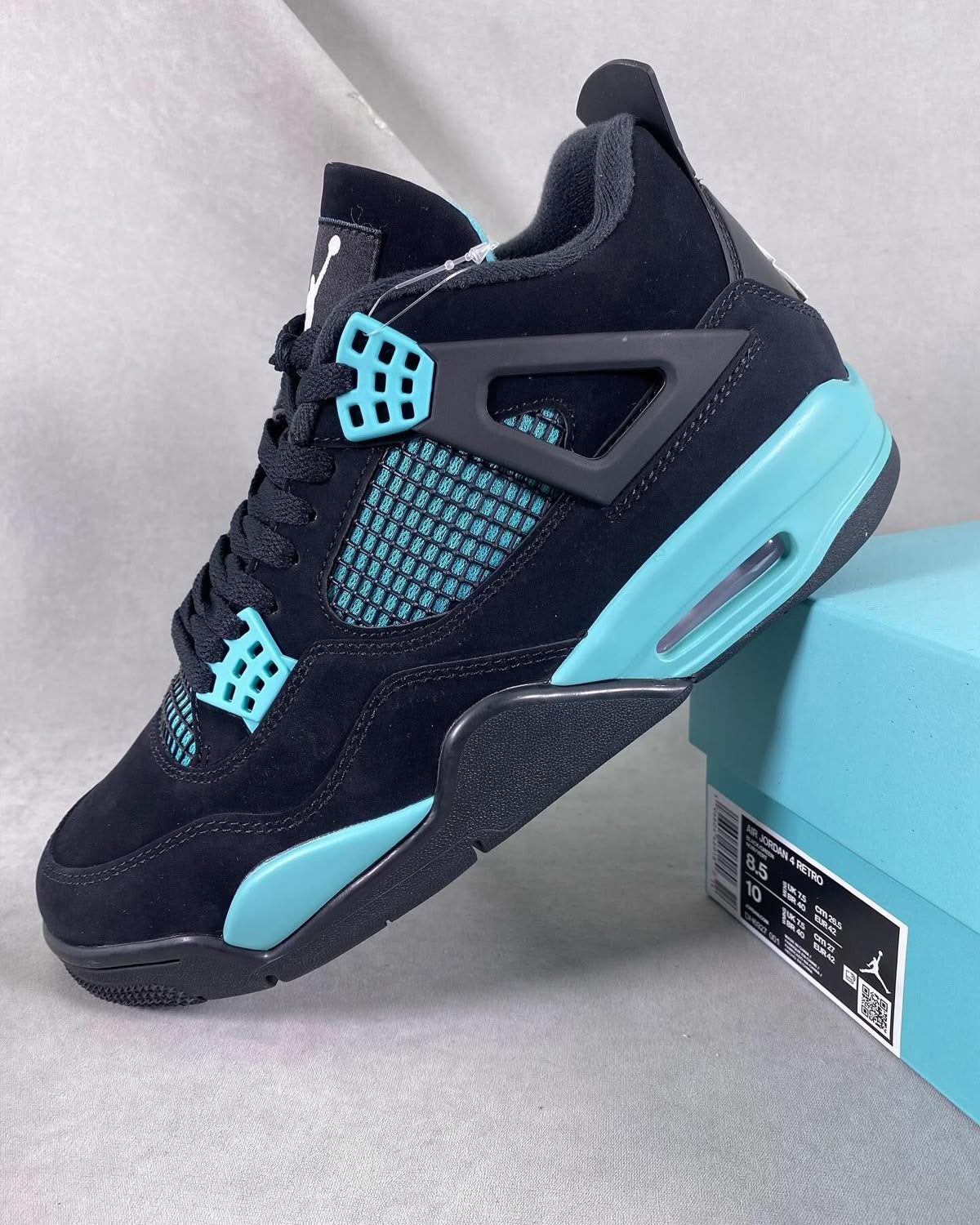 Nike Air Jordan 4 Tiffany