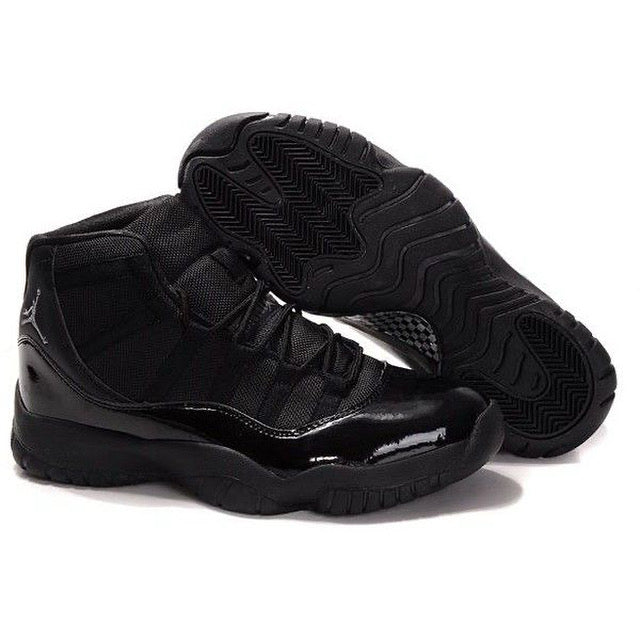 Nike Air Jordan 11 Full Black