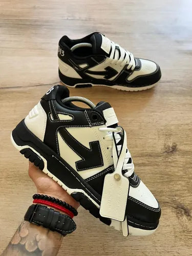 Off-White Out of Office for Walking Black