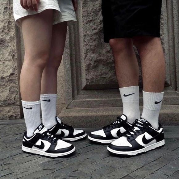 Nike SB Dunk Panda