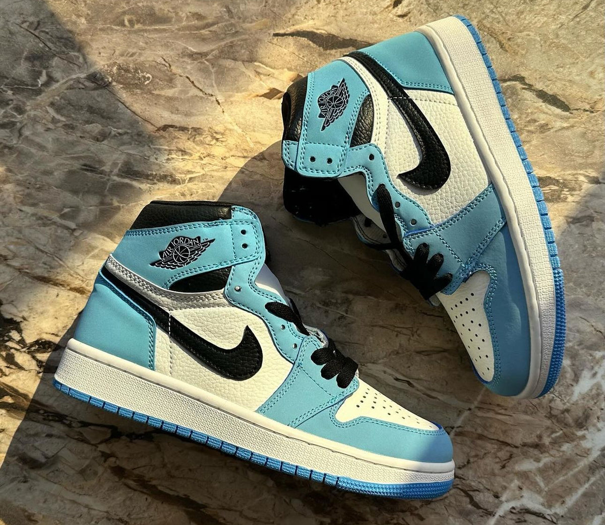 Nike Air Jordan 1 University Blue Men