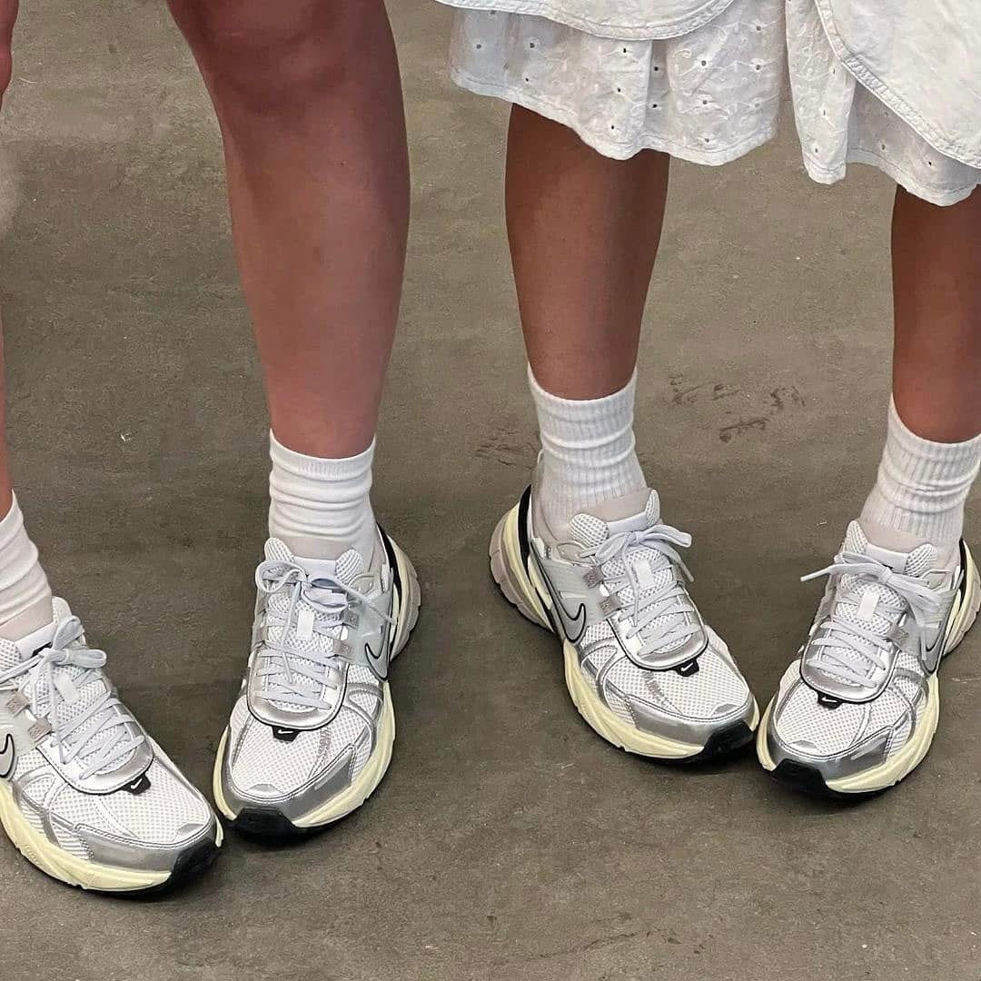 Nike Vomero White Metallic