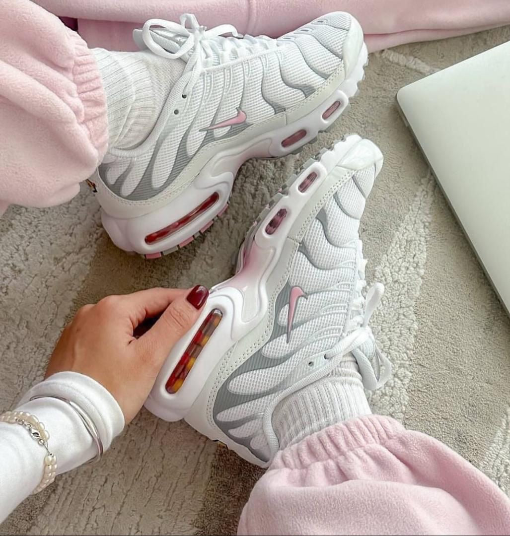Nike Air Max TN Plus White Grey Pink