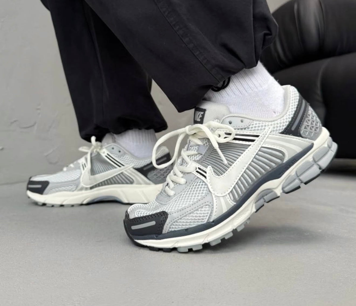 Nike Vomero White Grey