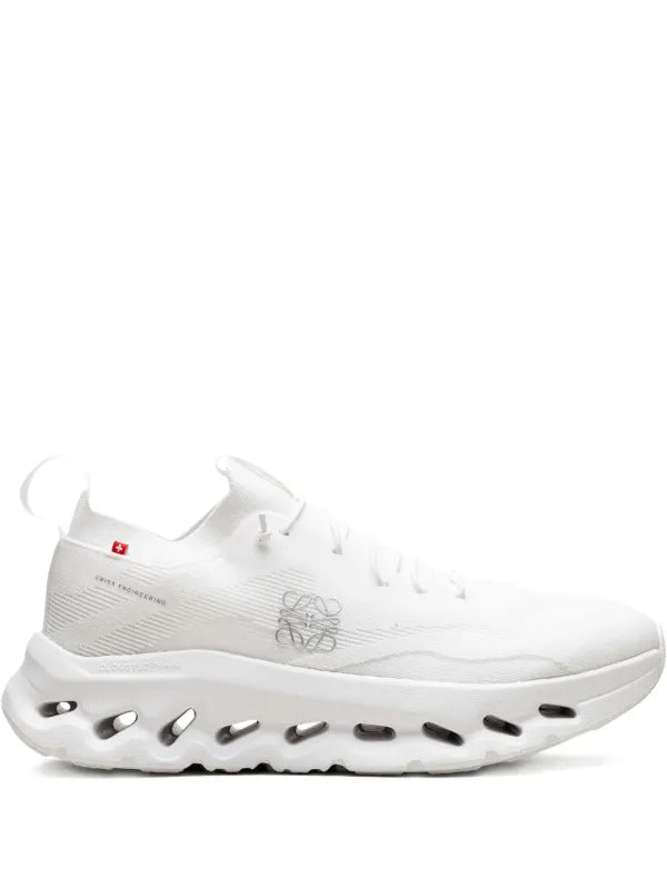 On Running x Loewe All White