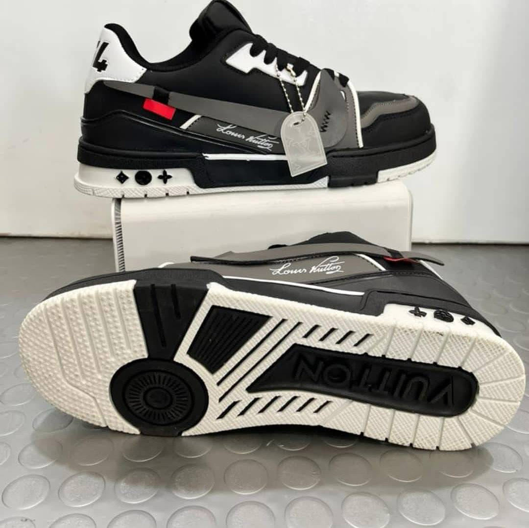 Louis Vuitton Black