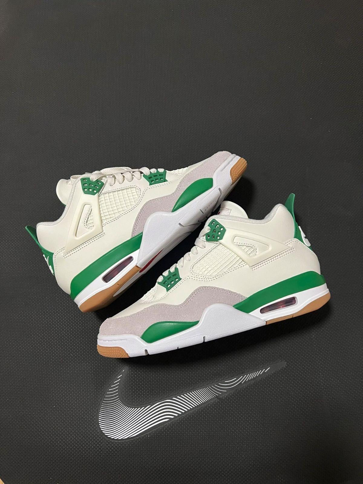 Nike Air Jordan 4 SB Pine Green