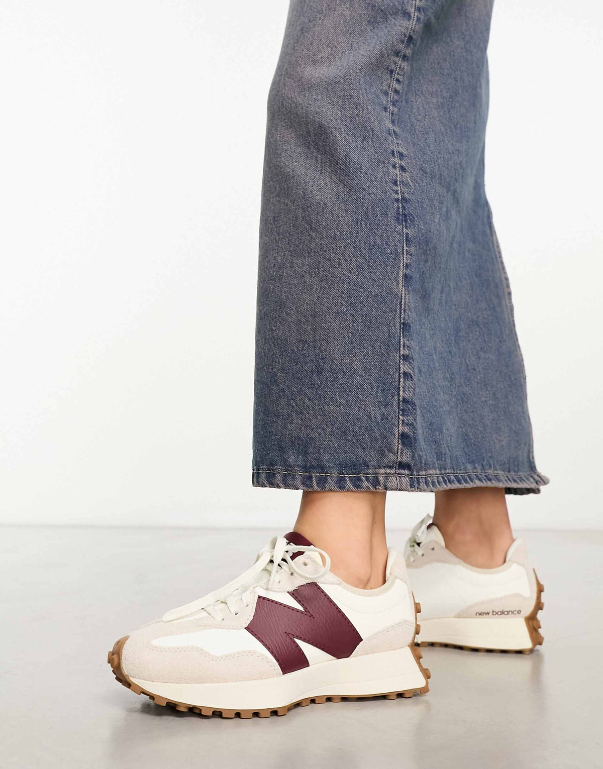 New Balance 327 Beige Burgundy