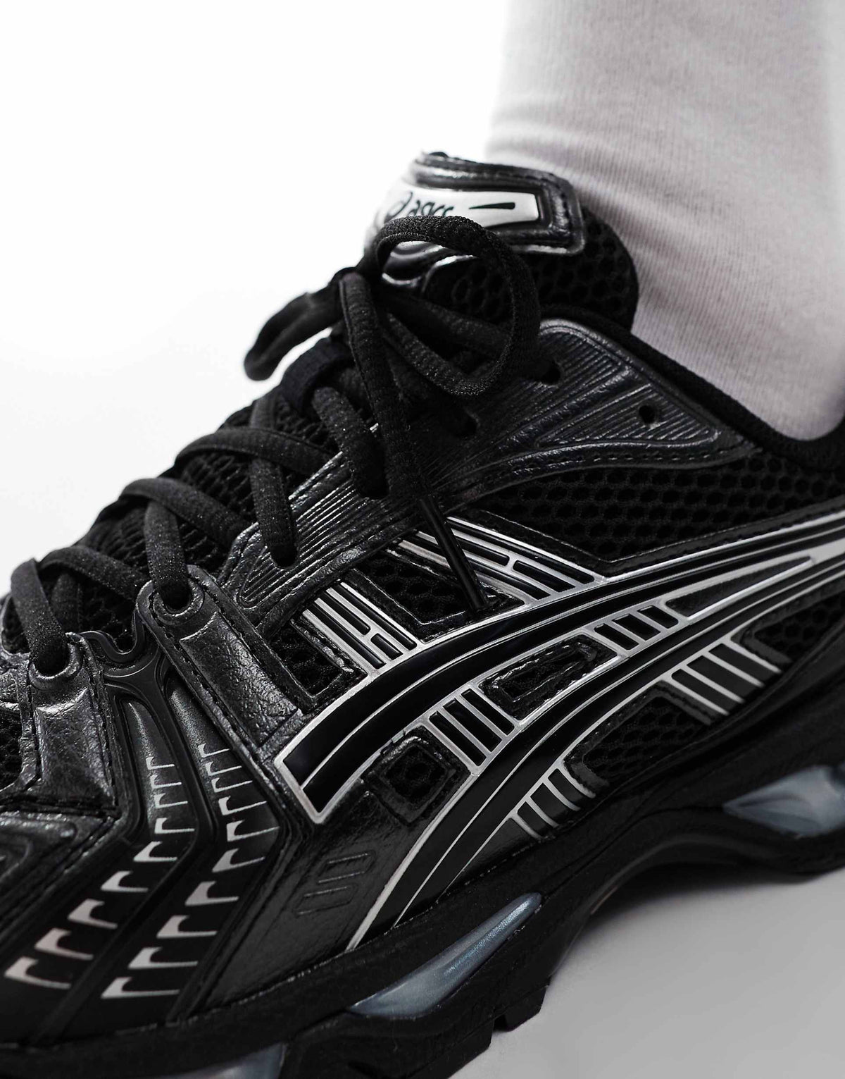 ASICS GEL Kayano 14 Trainers in Black and Silver