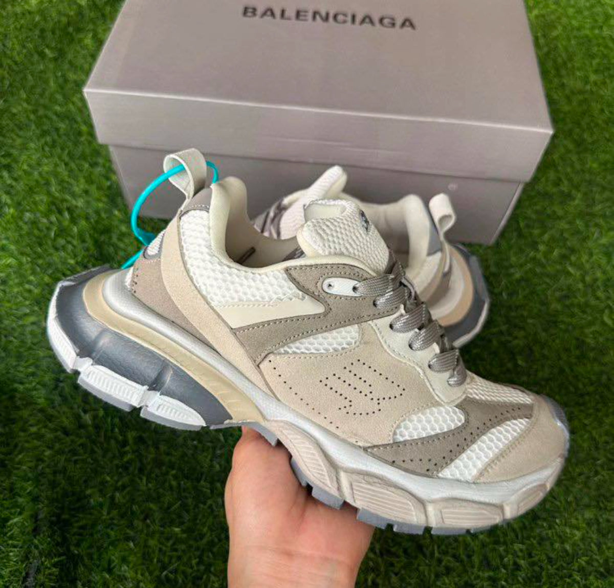 Balenciaga 3XL Grey White