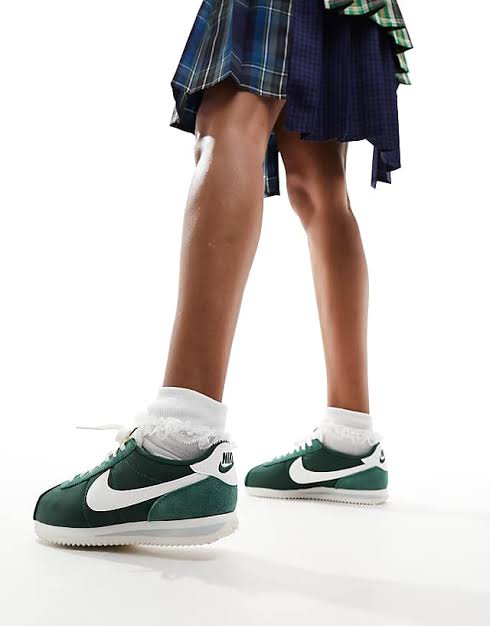 Nike Cortez Fir Green