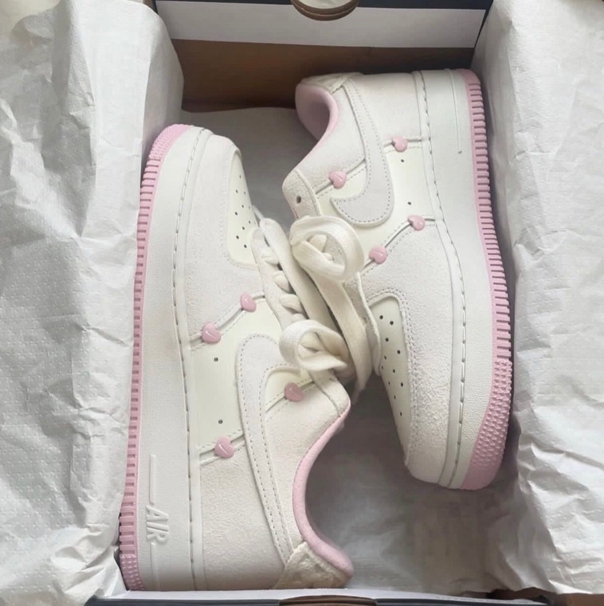 Nike WMNS Air Force 1 07