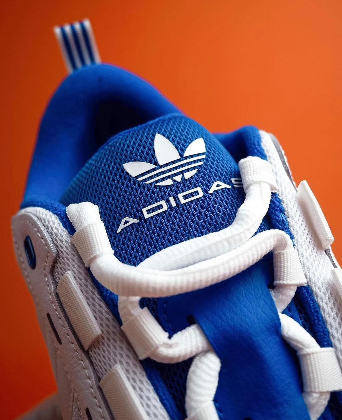Adidas ADI2000 White x Blue