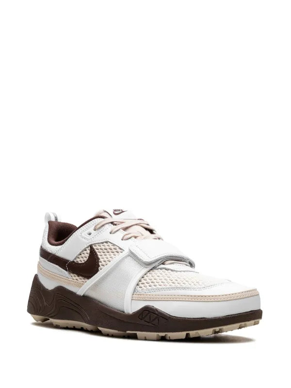 Nike Zoom Field Jaxx x Travis Scott Sneakers