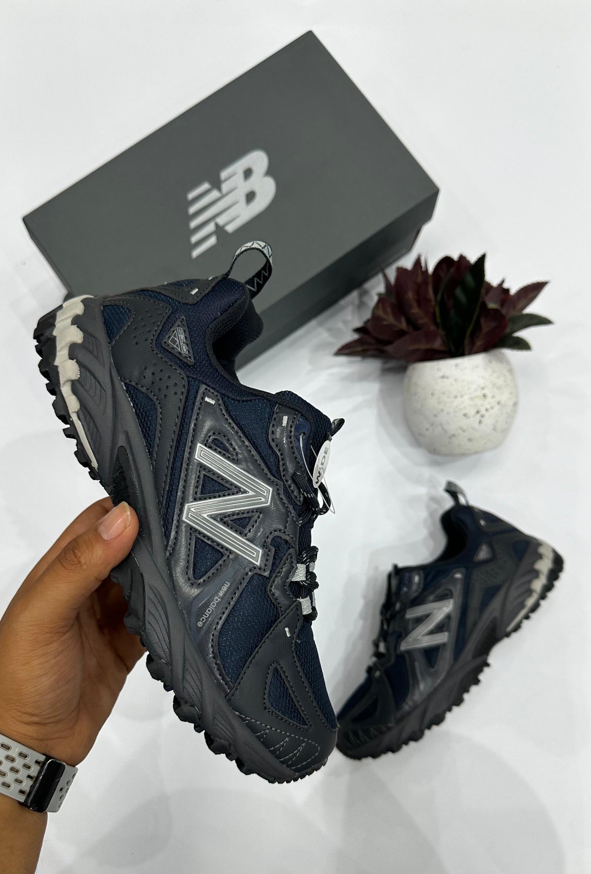 New Balance 610 Navy