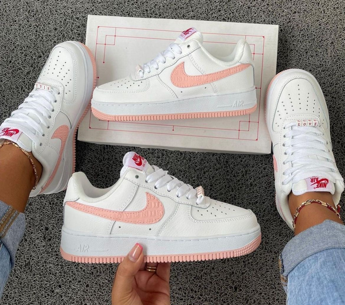 Nike Air Force 1 Valentines Day