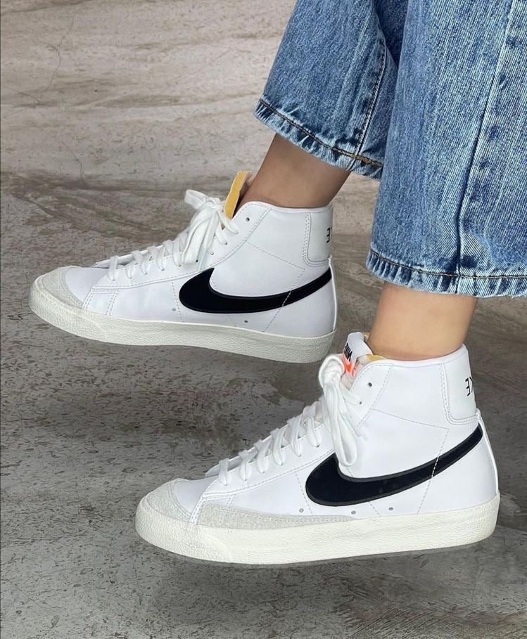 Nike Blazer Black