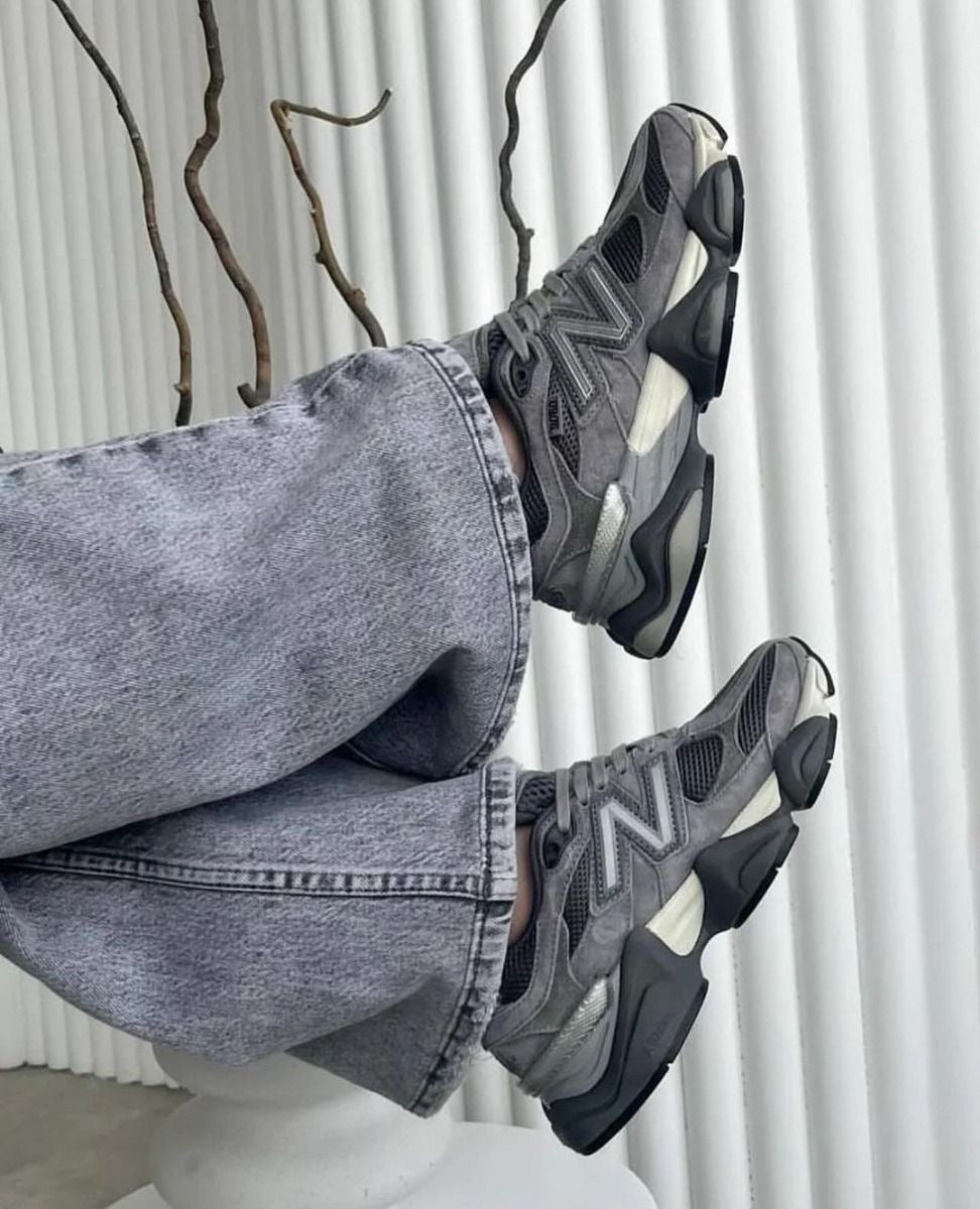 New Balance 9060 Grey Styling