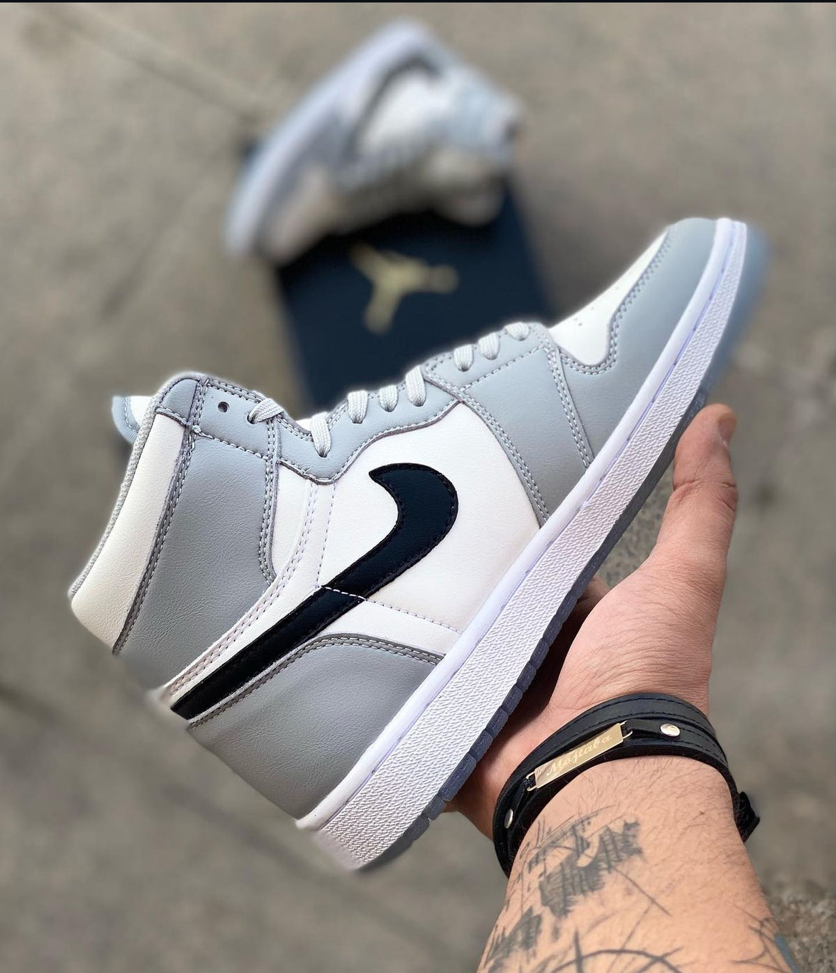 Nike Air Jordan 1 Dior Travis Scott