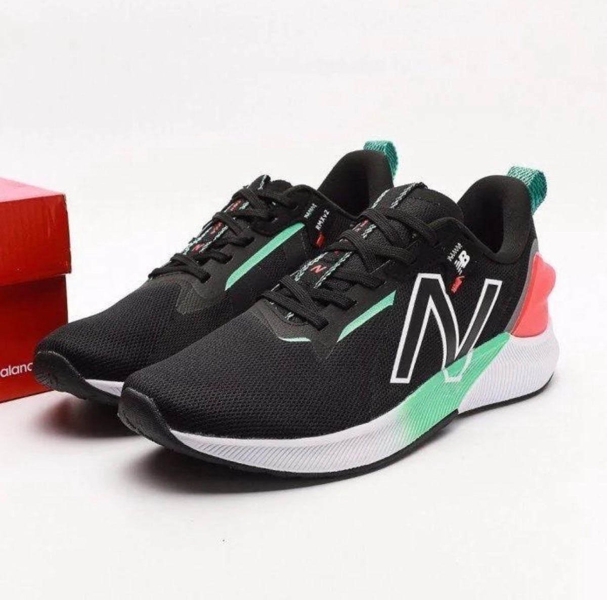 New Balance Fuel Cell RMX V2