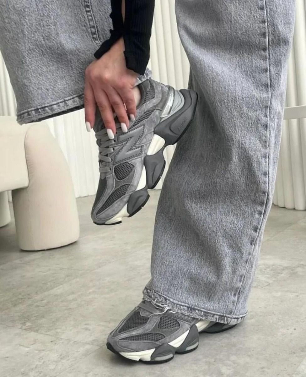 New Balance 9060 Grey Styling
