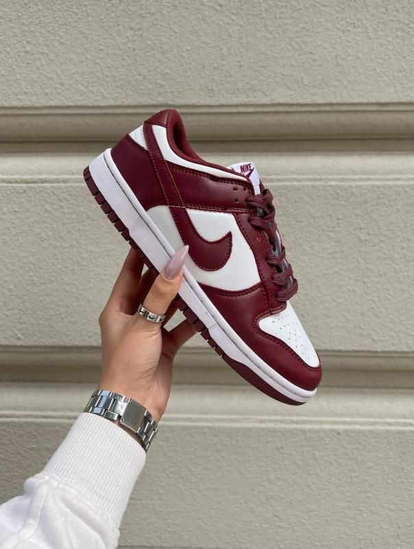 Nike SB Maroon