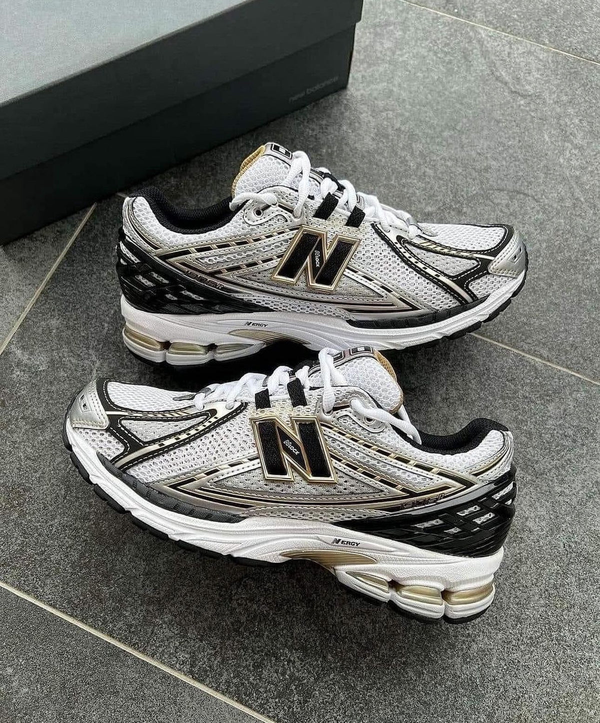 New Balance 1906 Beige