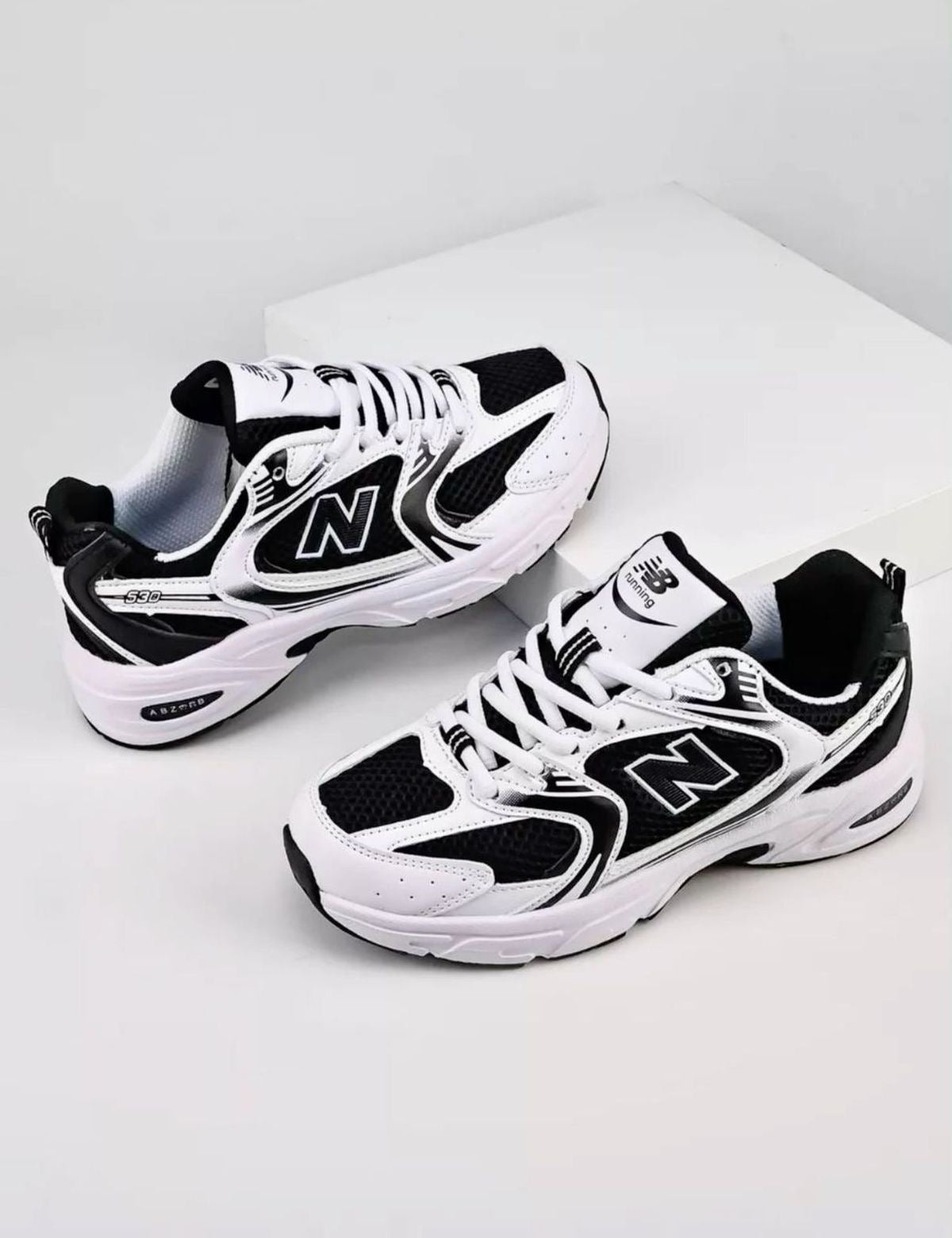 New Balance 550 Black White