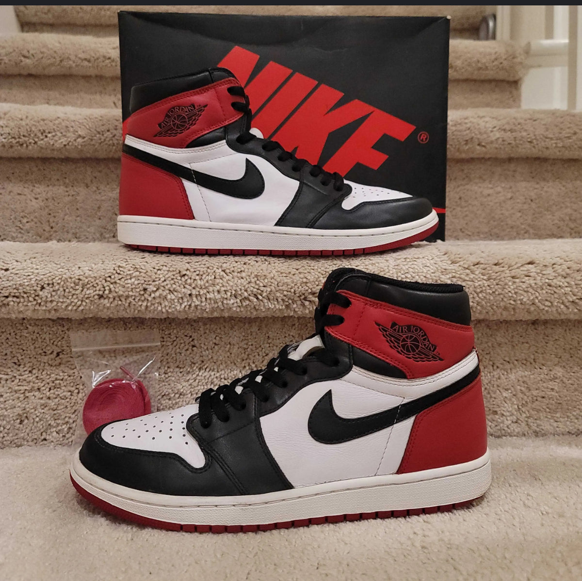Nike Air Jordan 1 Retro Chicago