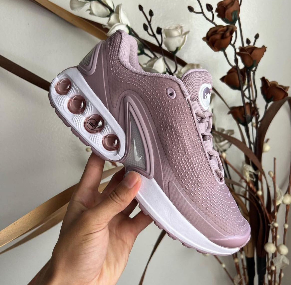 Nike Air Max DN Rosada