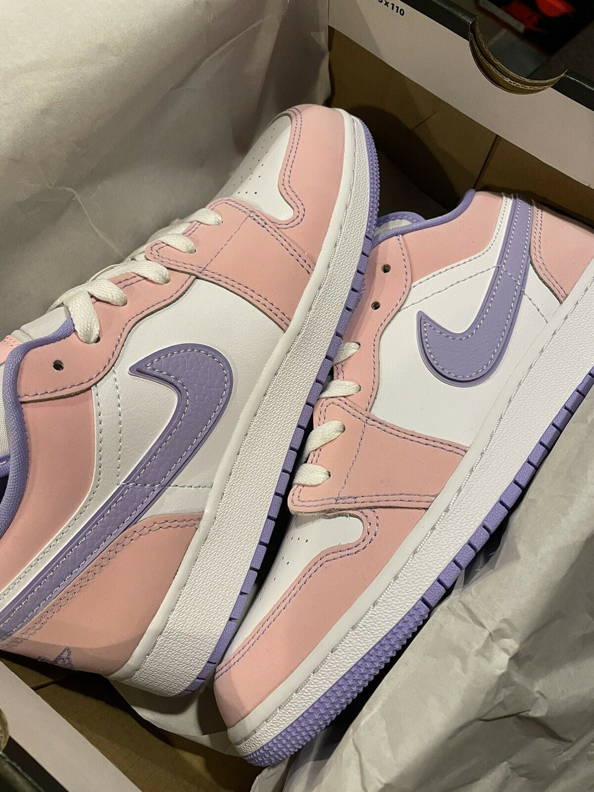 Nike Air Jordan 1 Arctic Punch