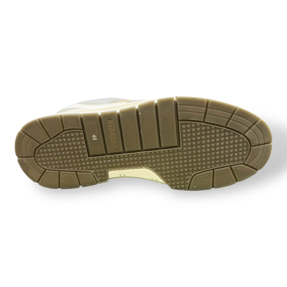 Bershka Tonal Sneaker in Beige