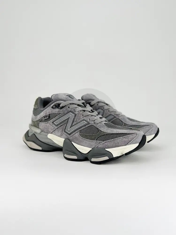New Balance 9060 Grey Styling