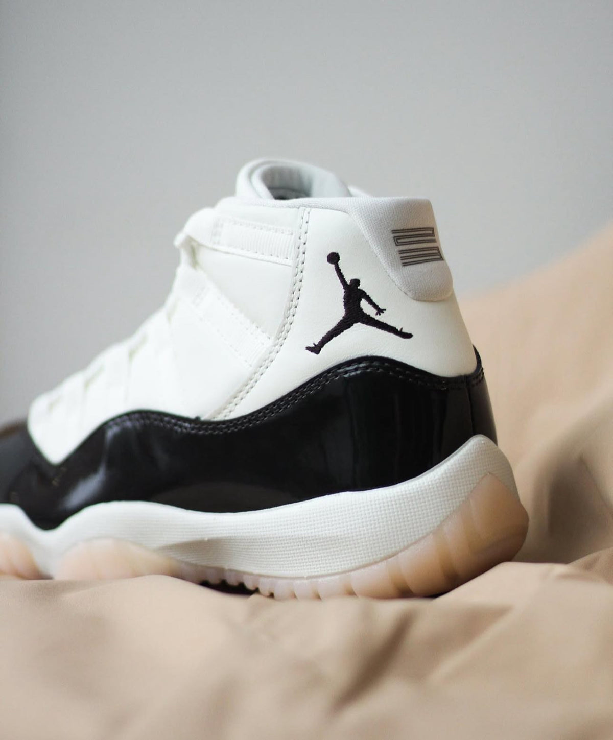 Nike Air Jordan 11 White