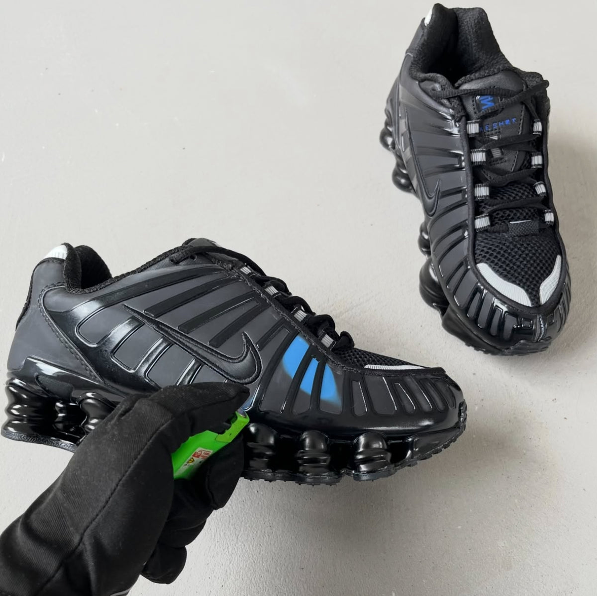 Nike Shox Thermoreactive Blue