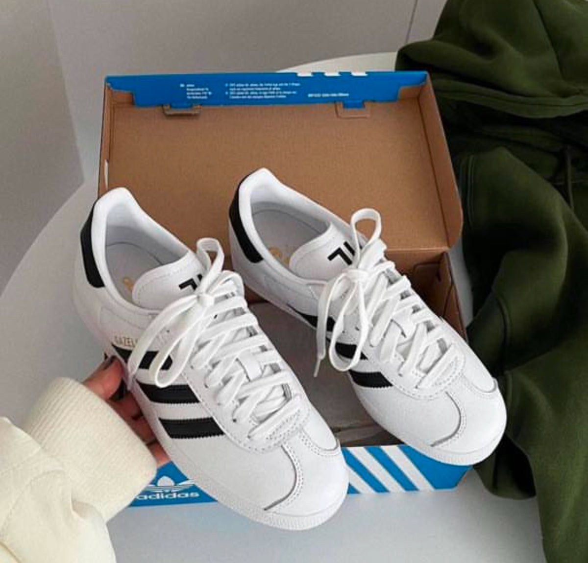 Adidas Gazelle White Black